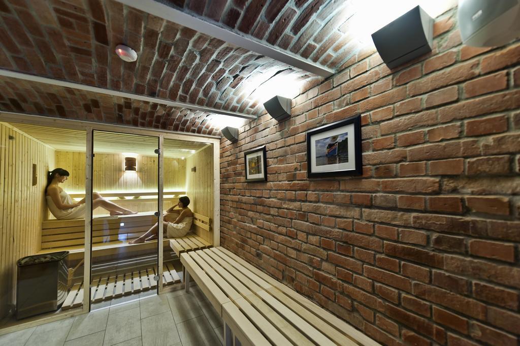 Hotel Fado Spa & Restaurant Świdnica Extérieur photo
