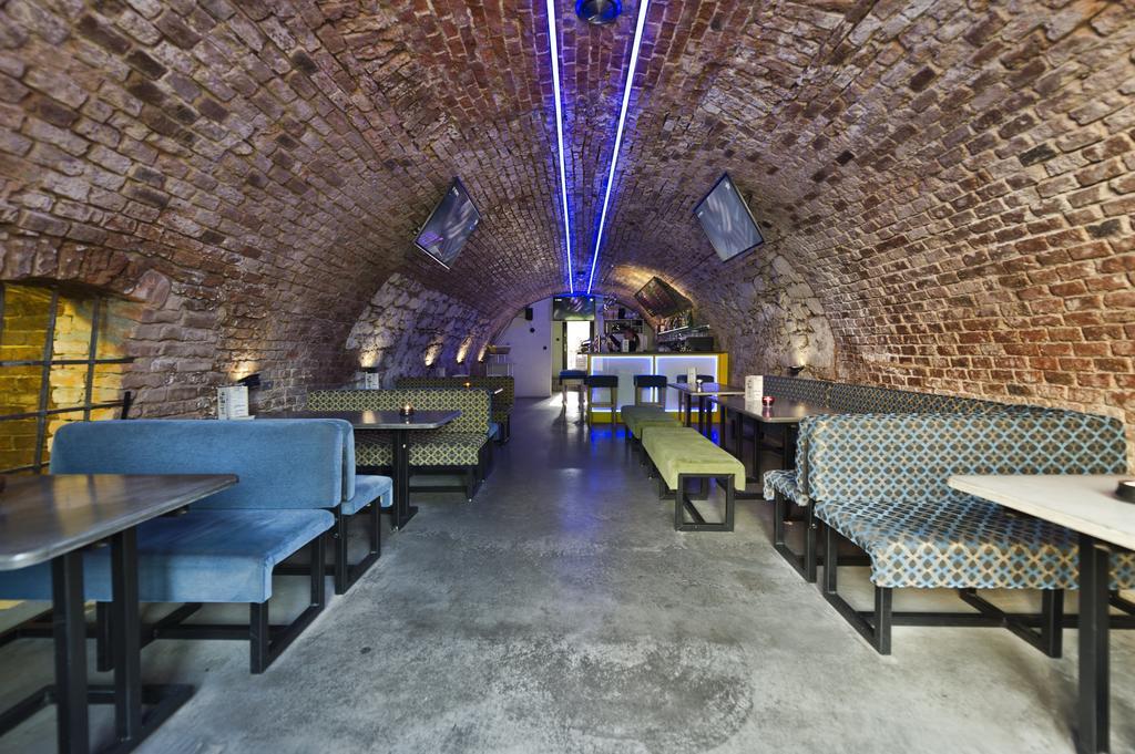 Hotel Fado Spa & Restaurant Świdnica Extérieur photo