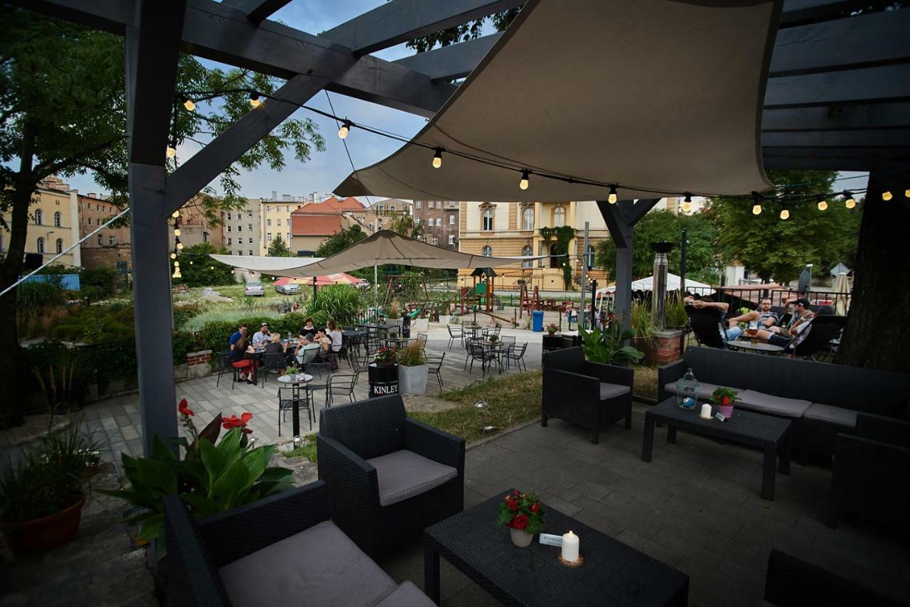 Hotel Fado Spa & Restaurant Świdnica Extérieur photo